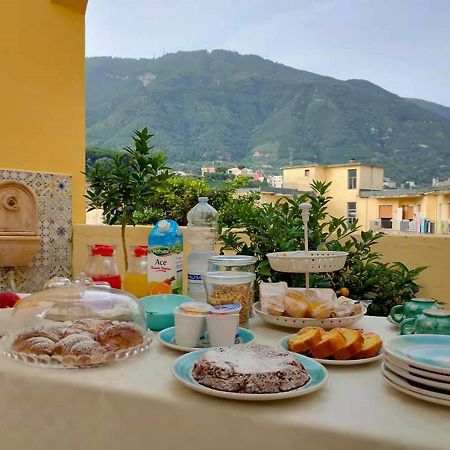 B&B Il Vialetto Castellammare di Stabia Exterior photo