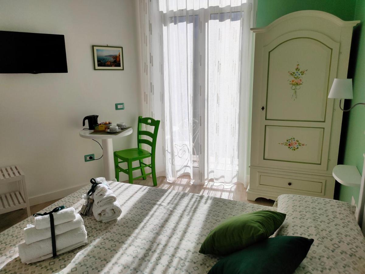 B&B Il Vialetto Castellammare di Stabia Exterior photo